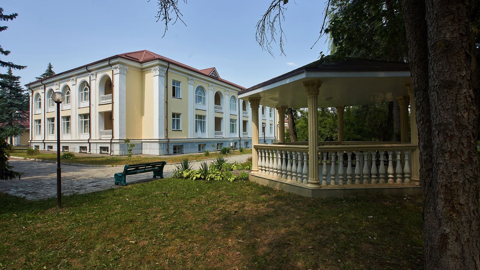 general-main-building