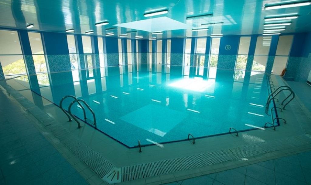 pools-indoor-pool