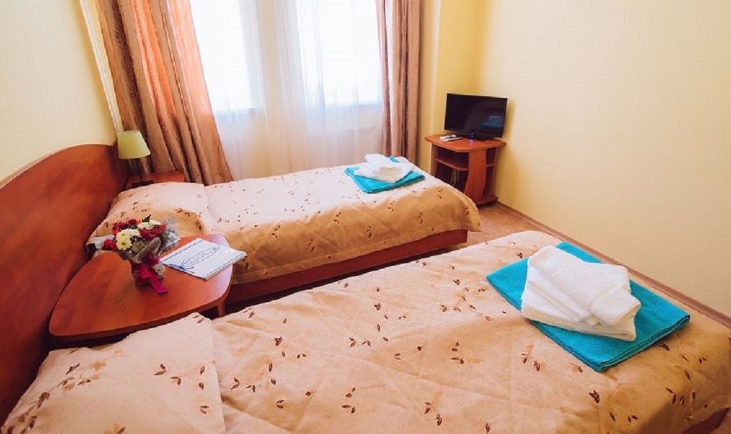 rooms-superior-building-23