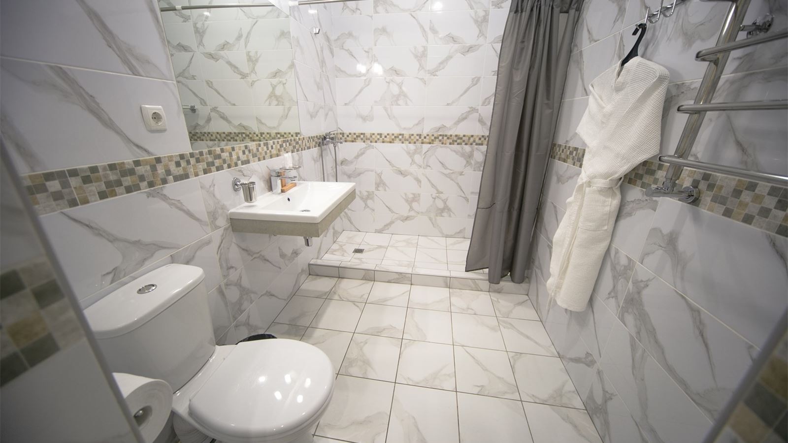 rooms-улучshенный-семейный-однокомнатный-корпус-вилла