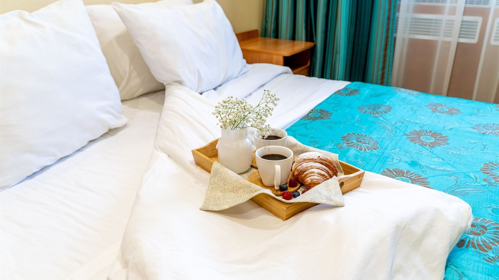 rooms-family-superior-building-1