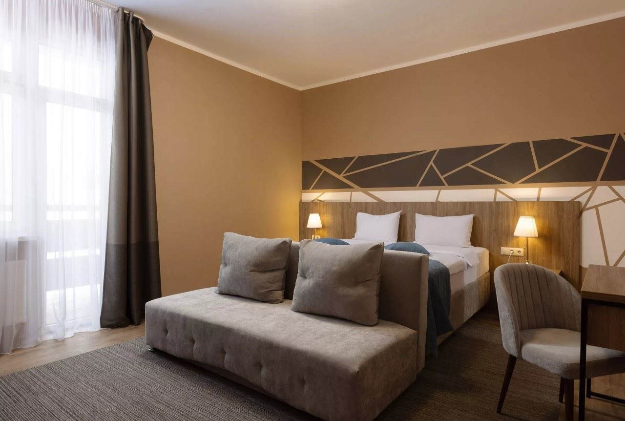 rooms-superior-balcony