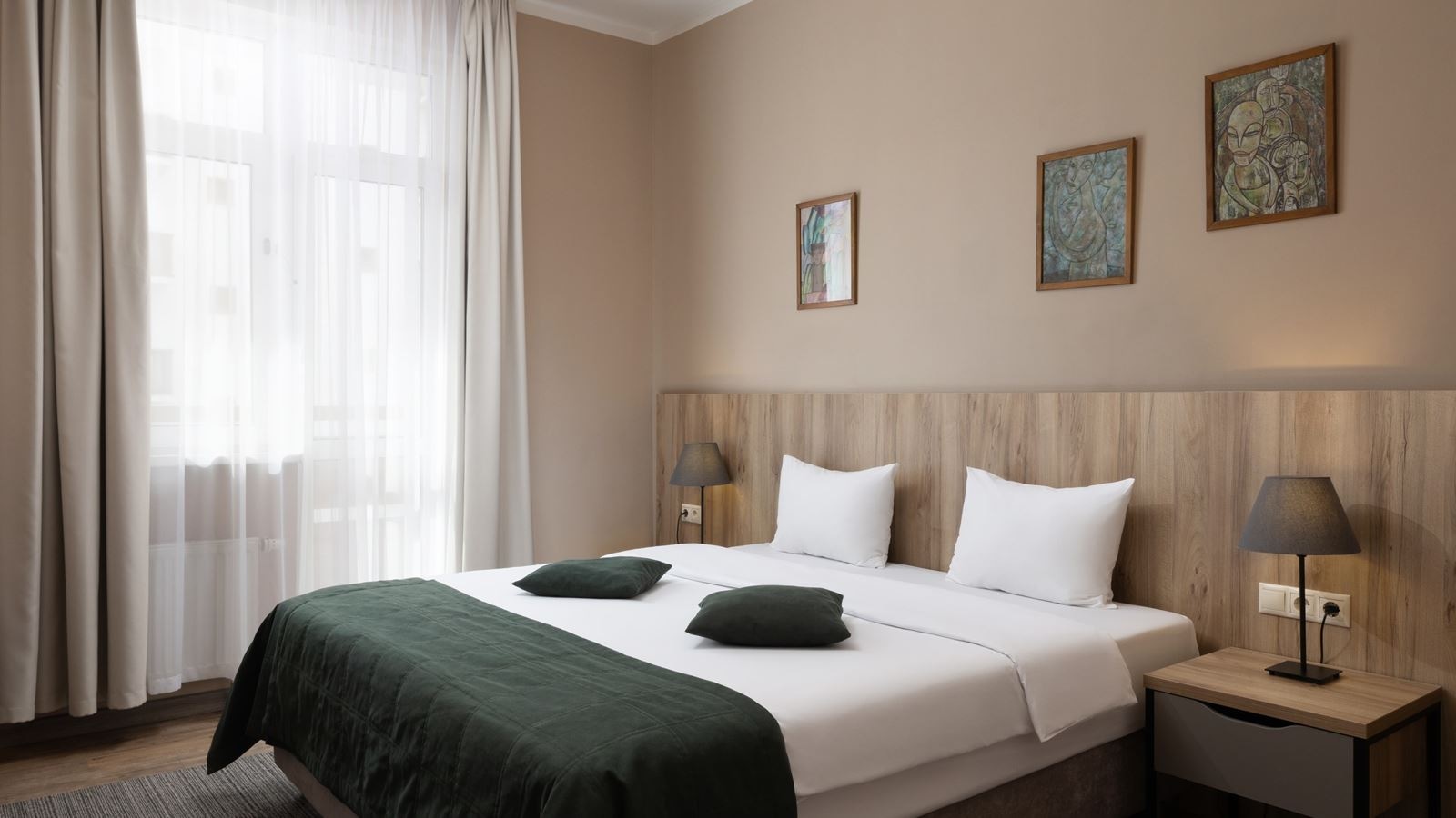 rooms-standart-2-rooms-balcony