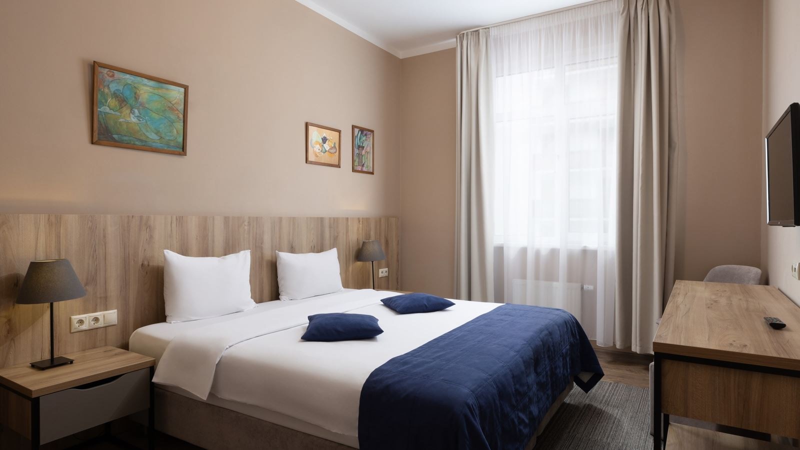 rooms-standart-2-rooms-balcony