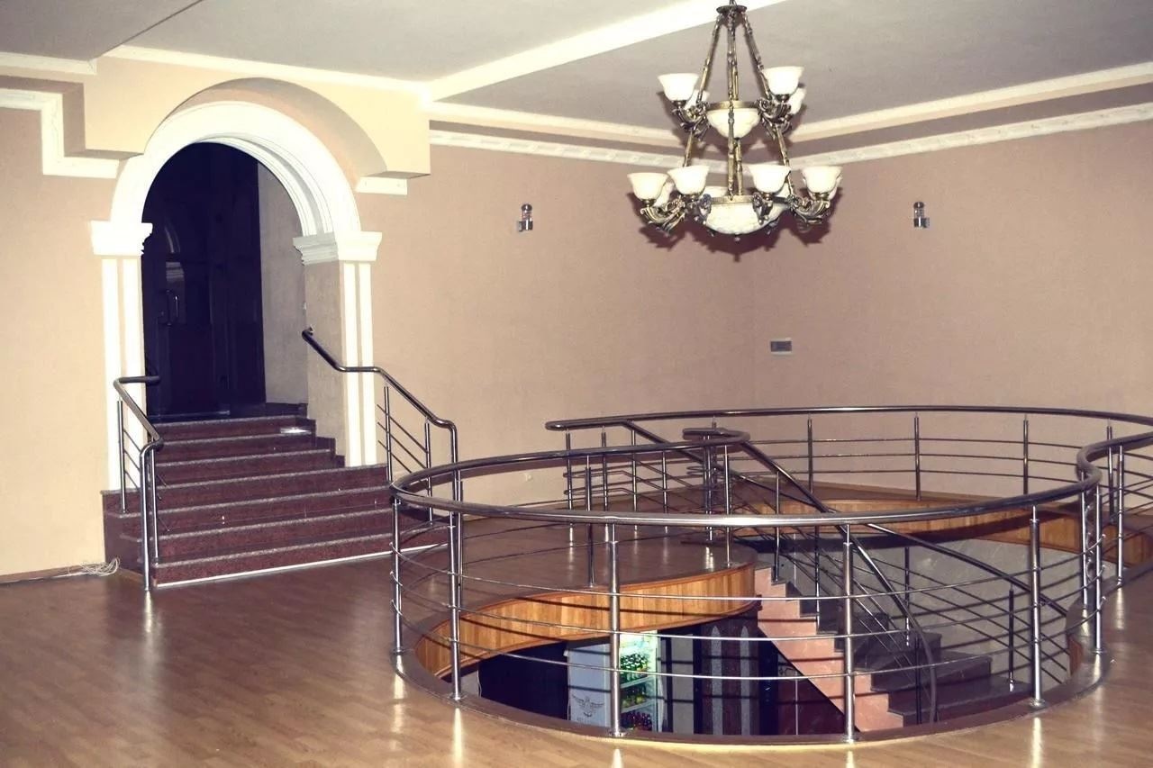 general-main-building