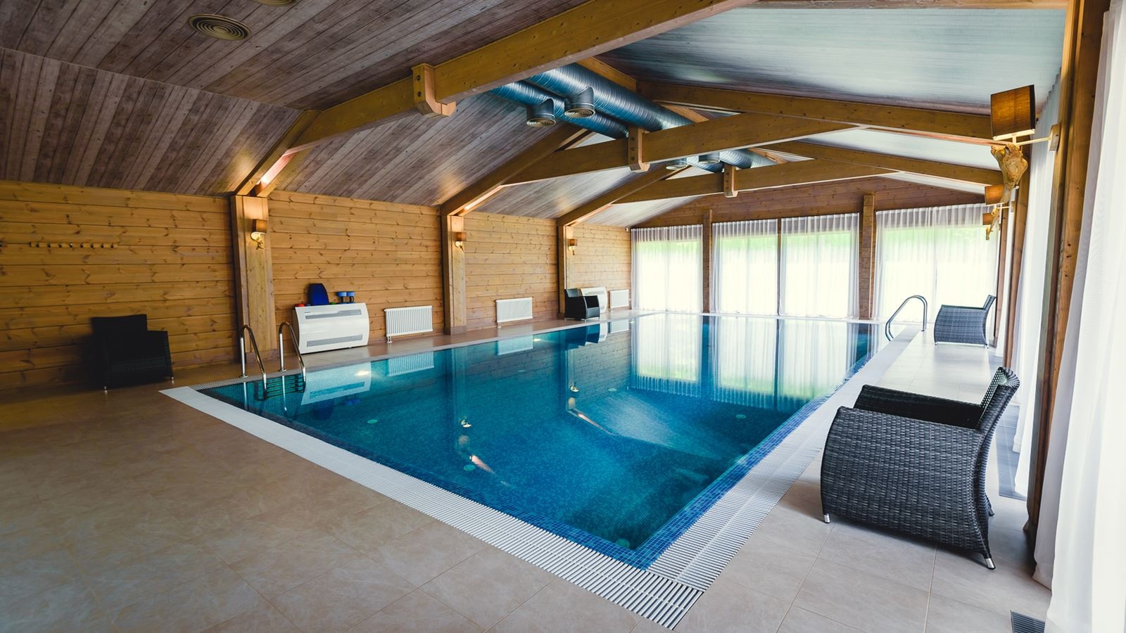 pools-indoor-pool