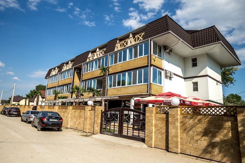 general-main-building