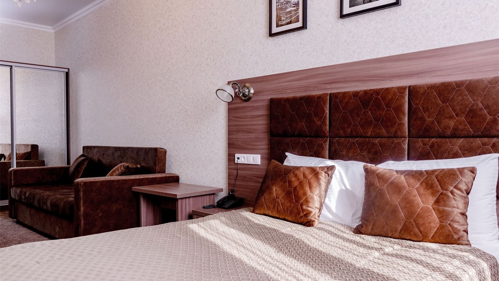 rooms-superior-with-terrace