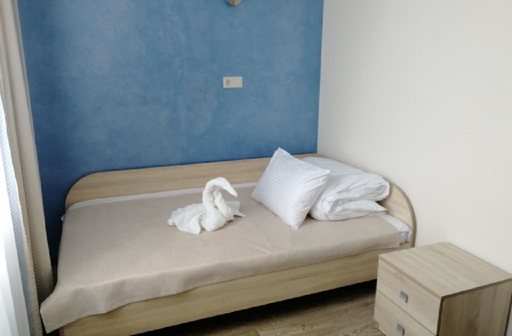 rooms-1bed-2-categories-401