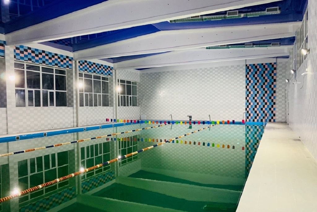 pools-indoor-pool