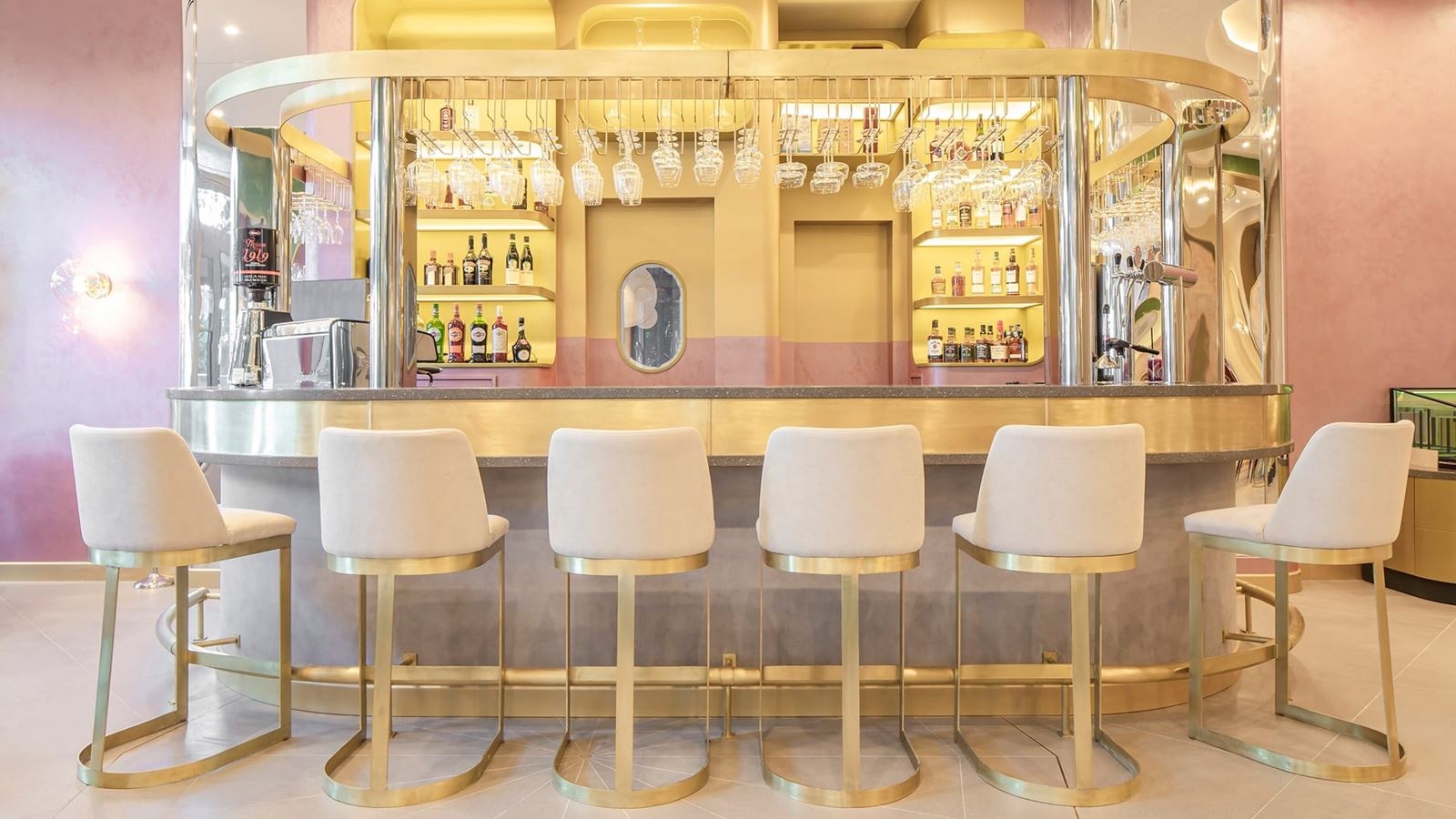 restaurants-ресторан-the-mad-cook-на-море