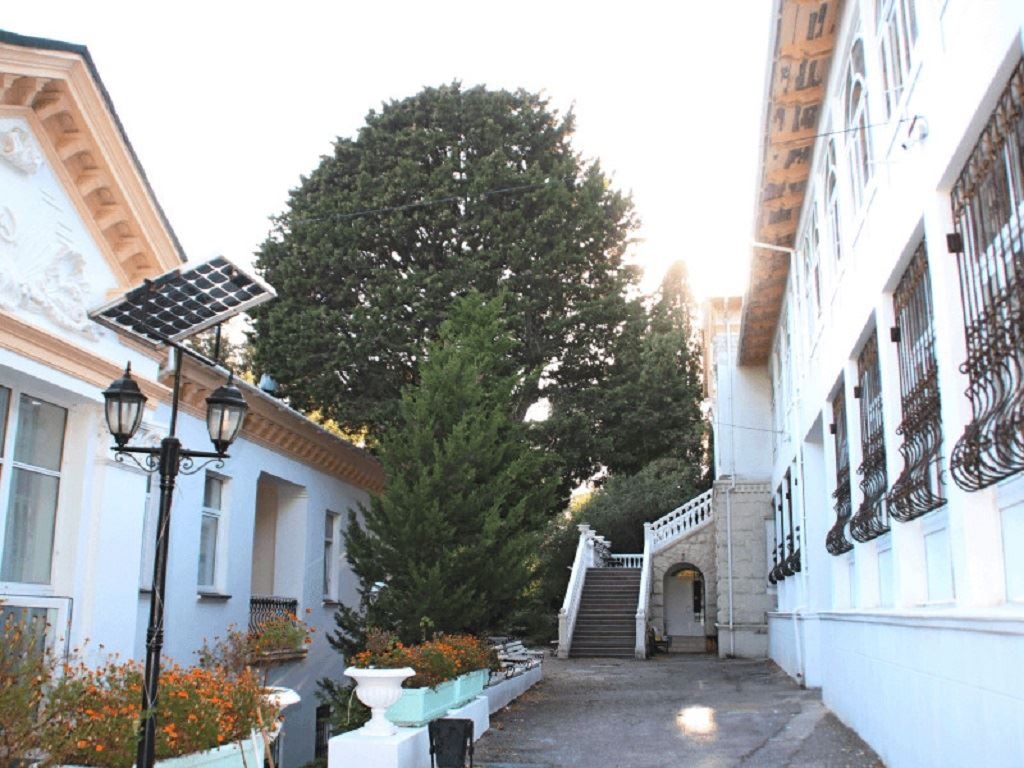 general-main-building