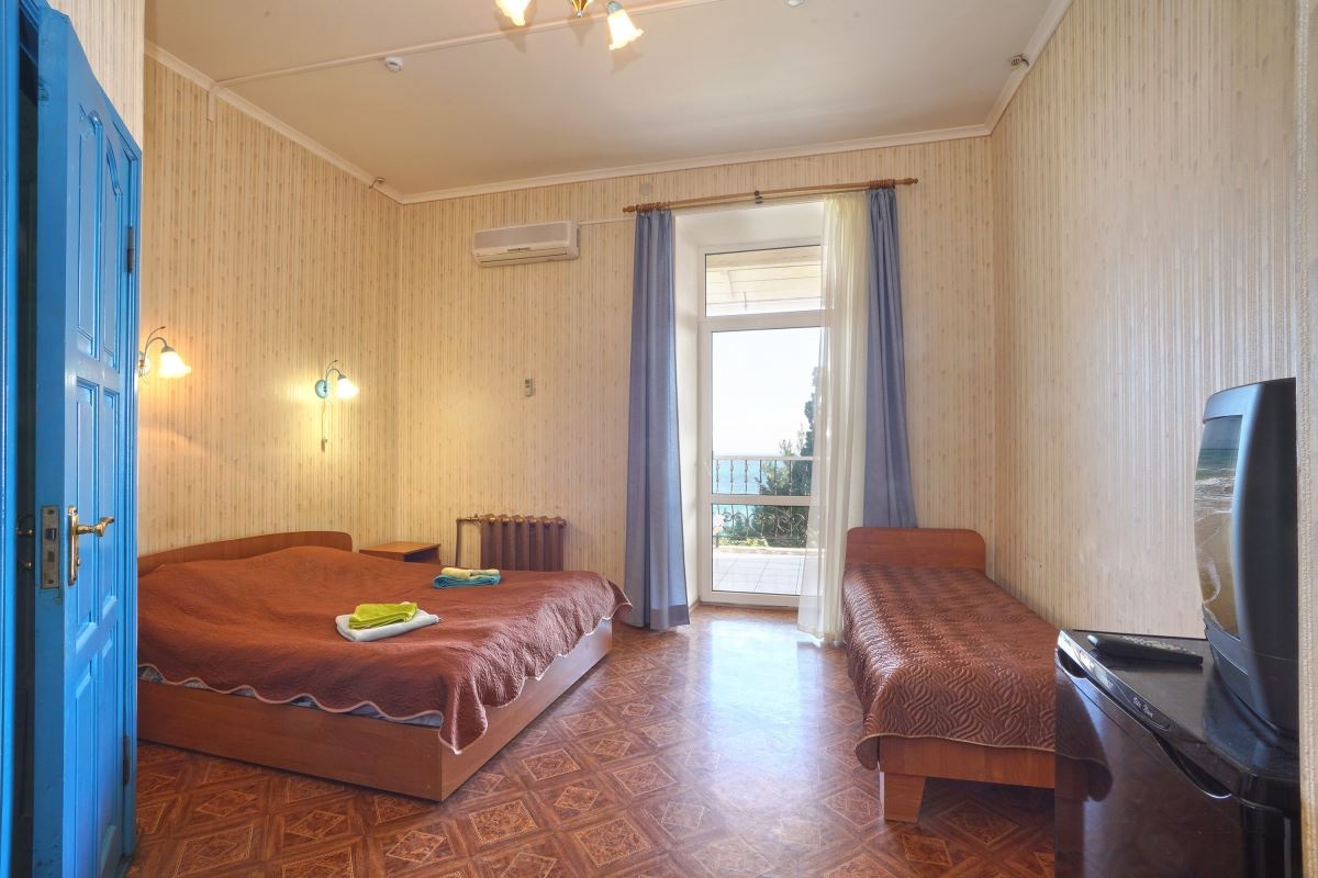 rooms-2местный-комфорт-с-лоджией