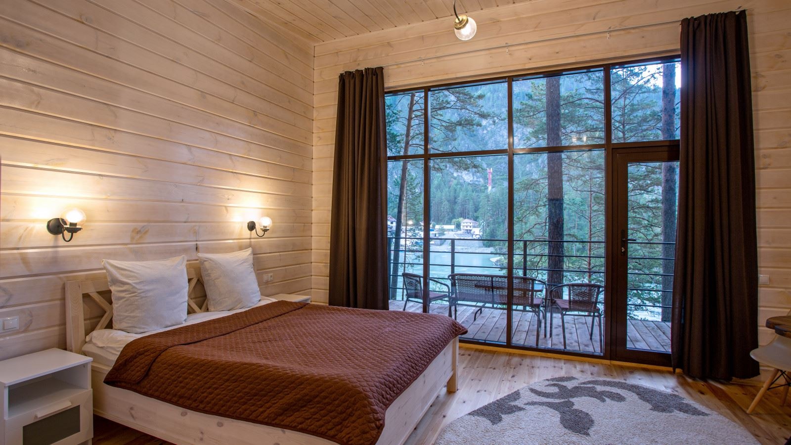 rooms-bungalow-river-view