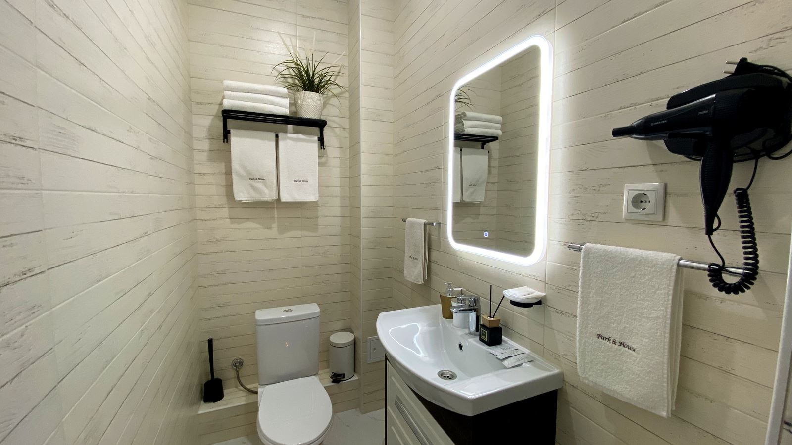 rooms-апартаменты-park--house