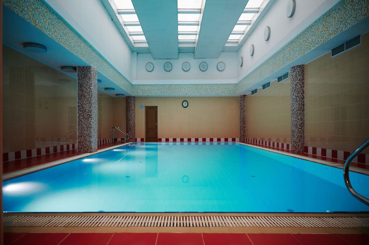 pools-indoor-pool