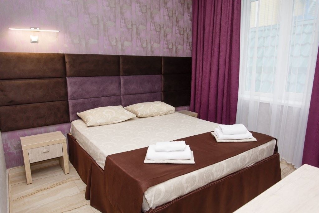 rooms-stand-without-balc