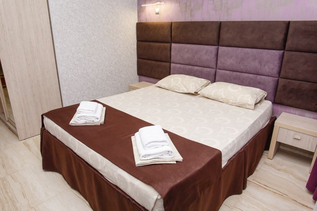 rooms-stand-without-balc