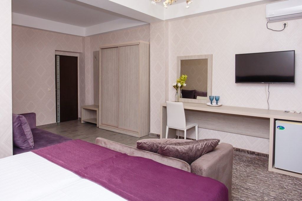 rooms-quadriple-balcony