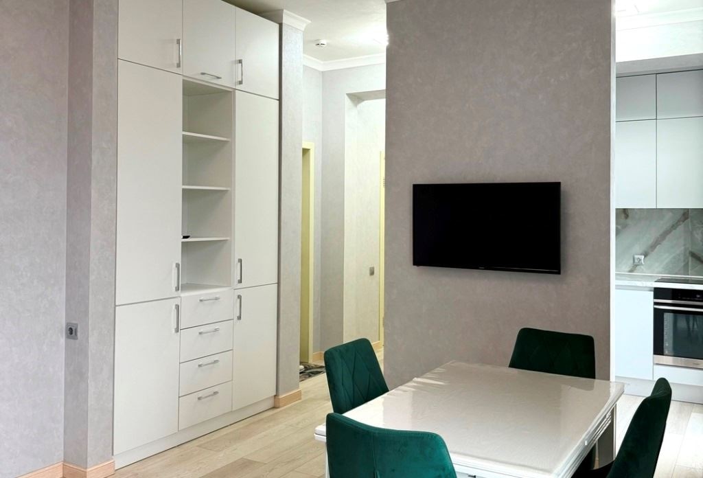 rooms-apartament-with-kittchen