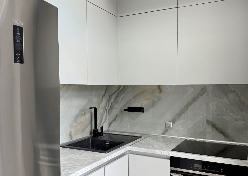 rooms-apartament-with-kittchen