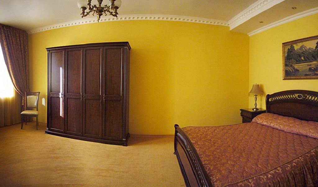 rooms-suite-of-50-sq-m