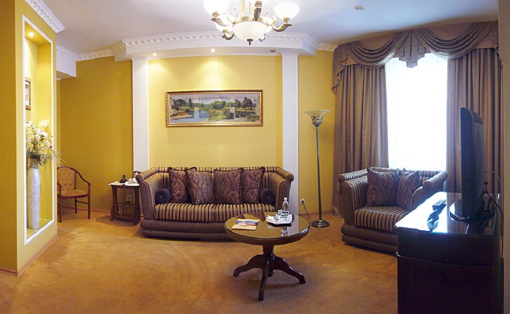 rooms-suite-of-50-sq-m