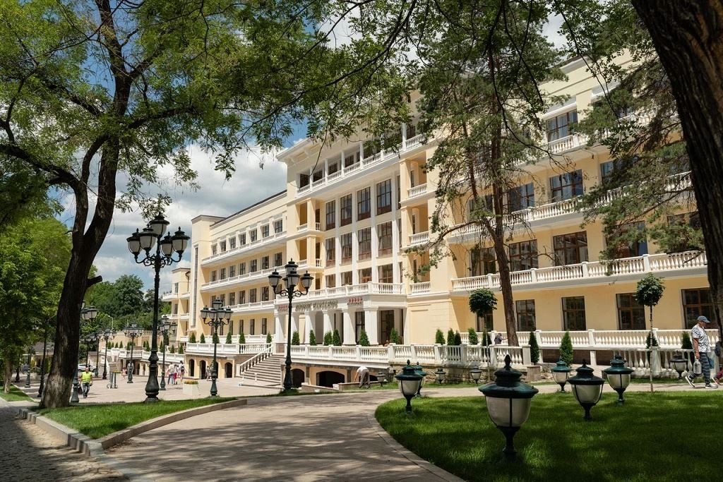 general-main-building