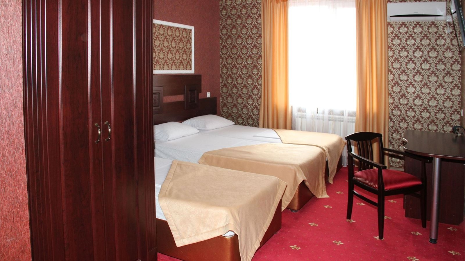 rooms-standard-triple