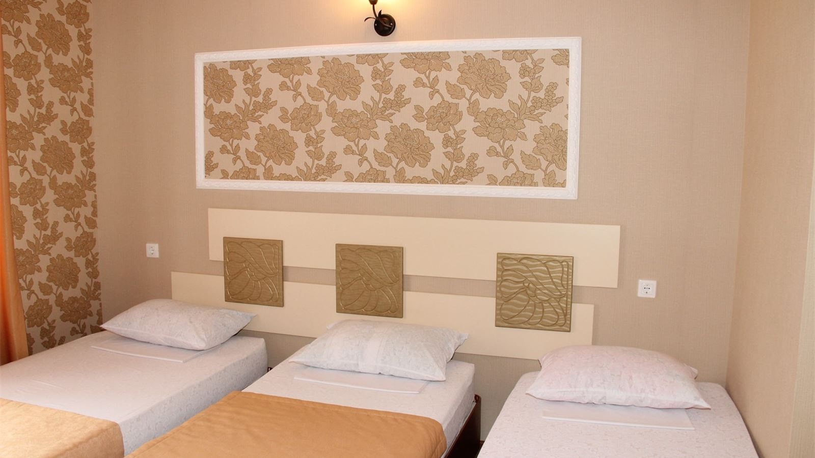 rooms-standard-triple