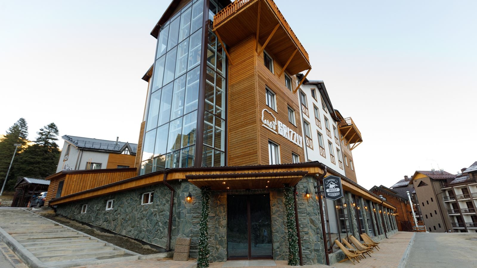 general-main-building