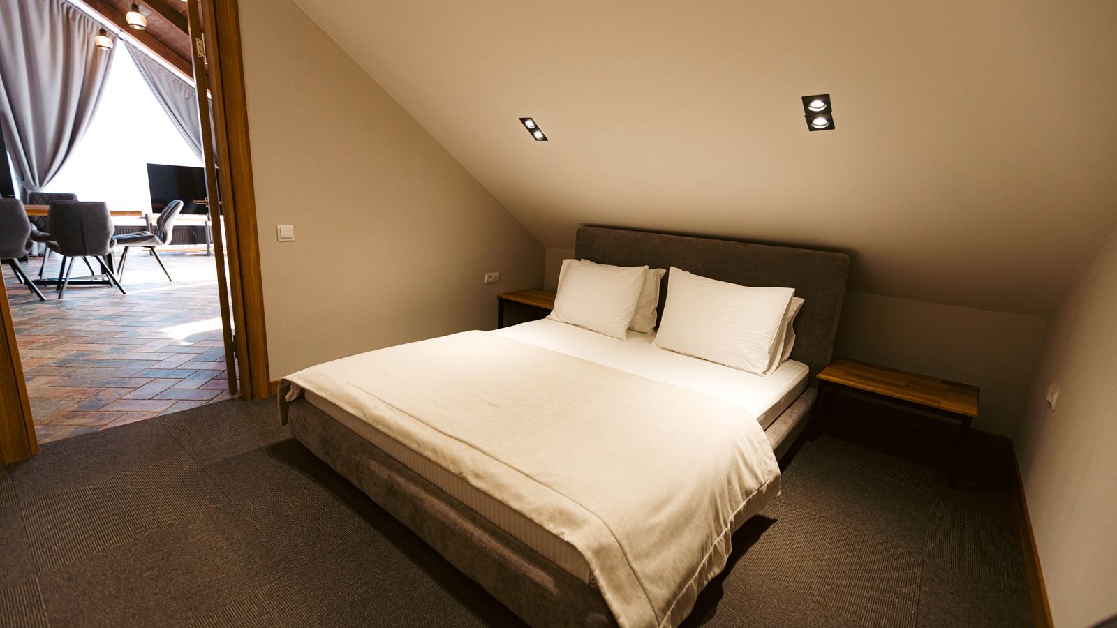 rooms-26-местные-апартаменты