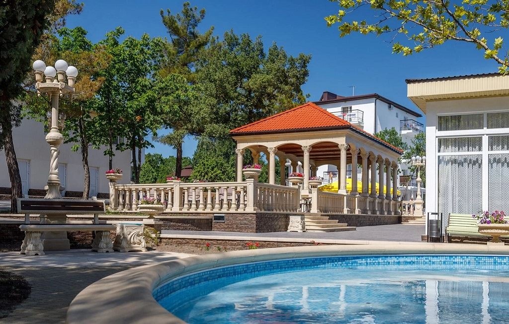 general-main-building