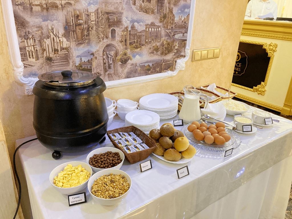 restaurants-restaurant