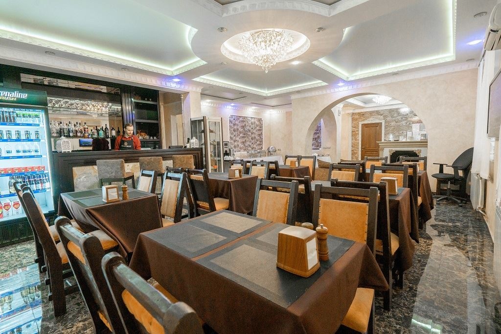 restaurants-restaurant