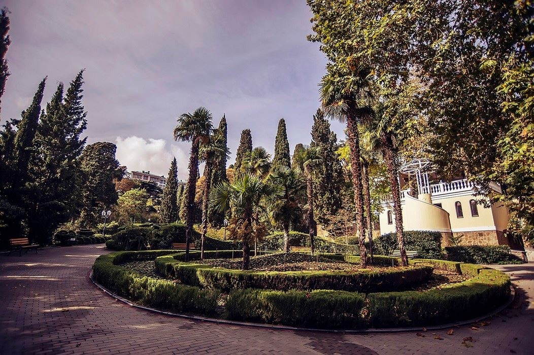 general-main-building