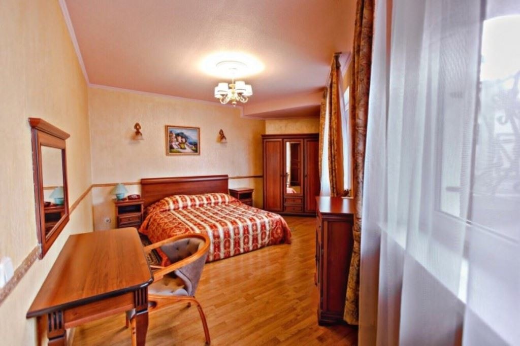rooms-suite-superior