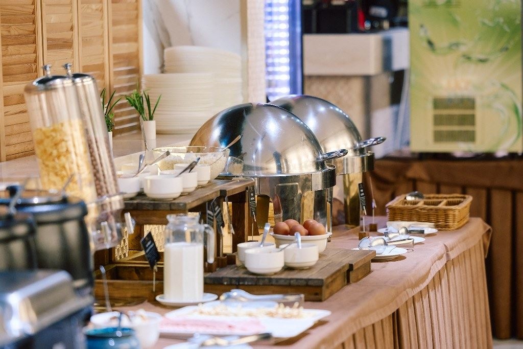 restaurants-restaurant