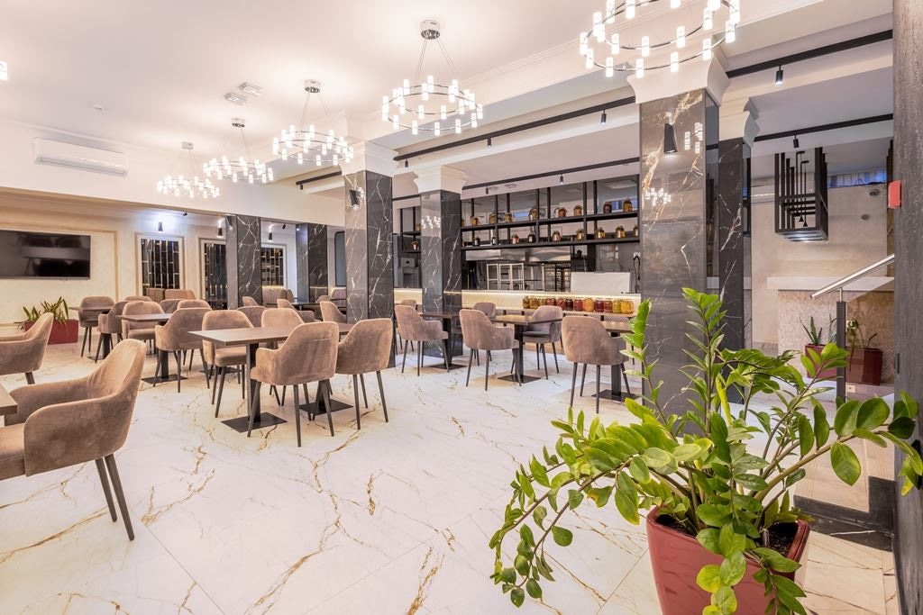 restaurants-restaurant