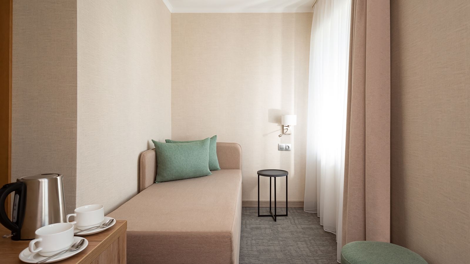 rooms-standard-triple