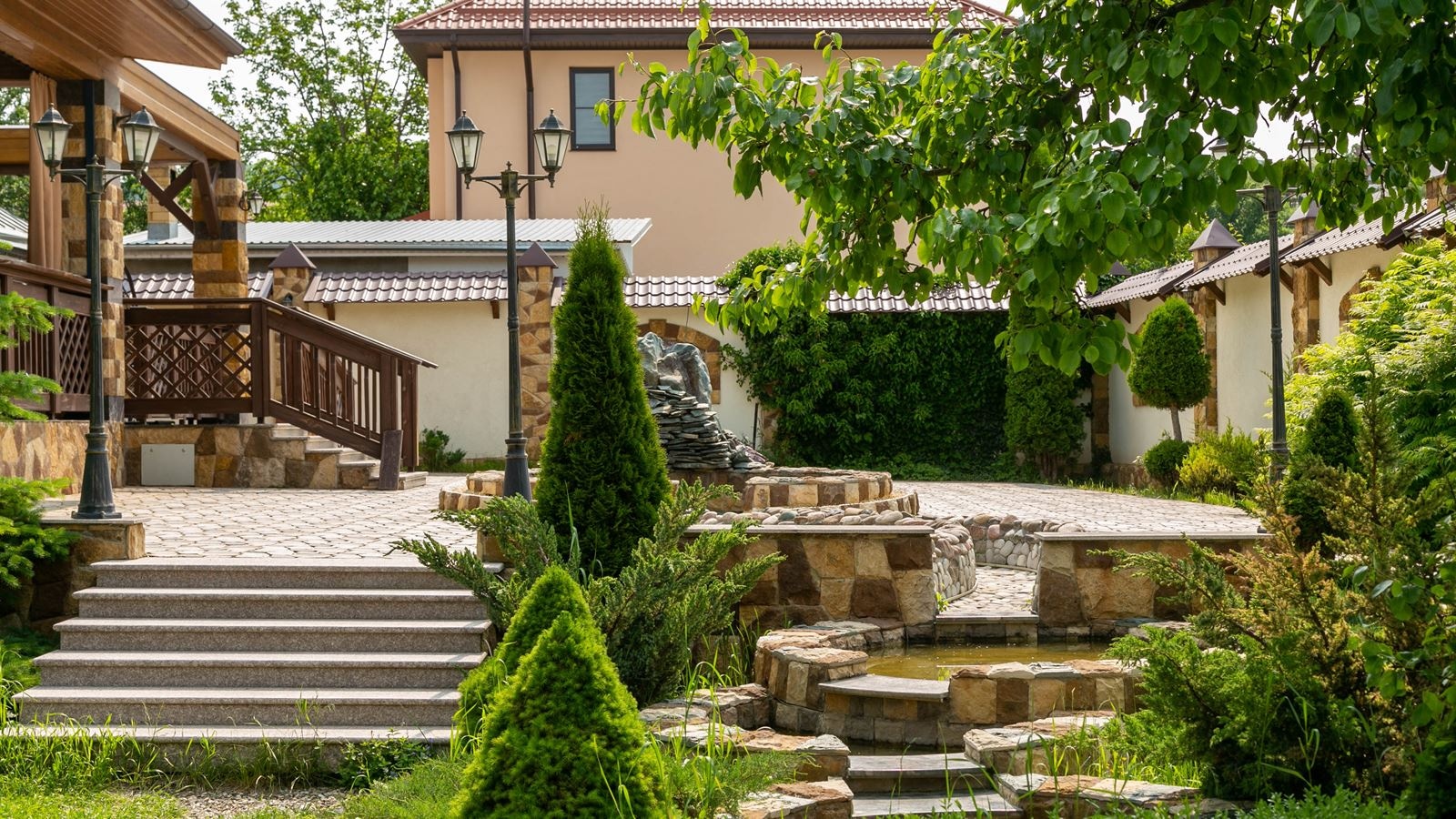 general-main-building