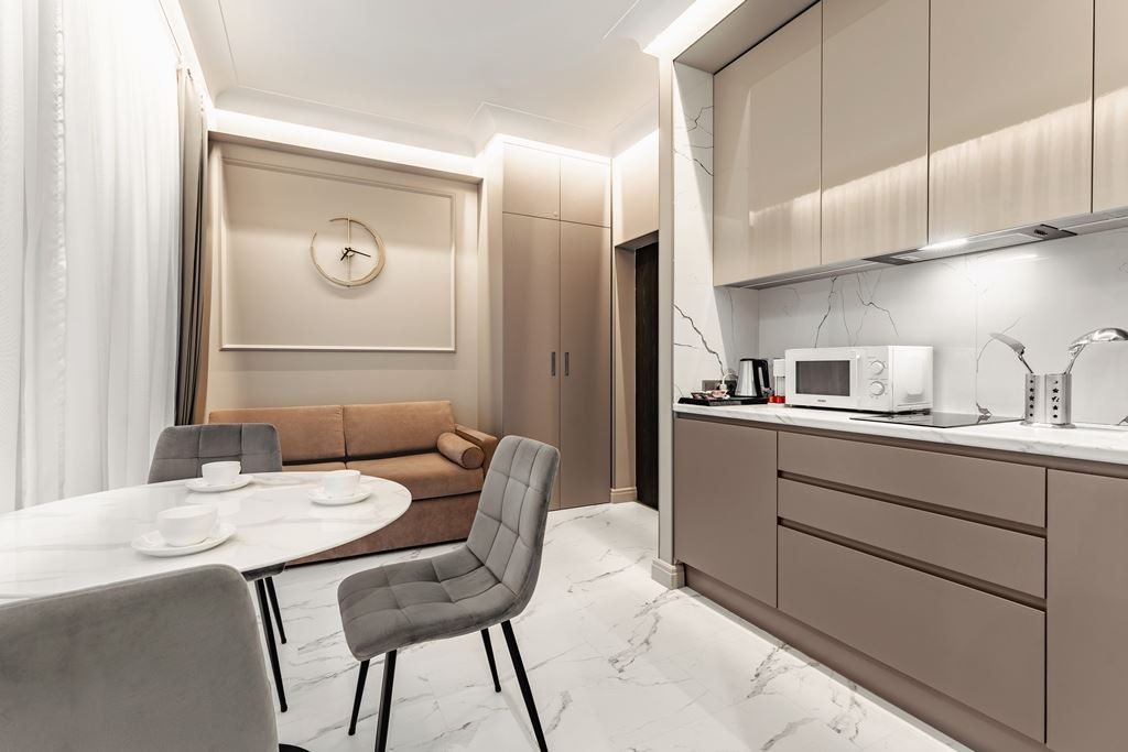 rooms-polulux-c-kuhnei-terrasa