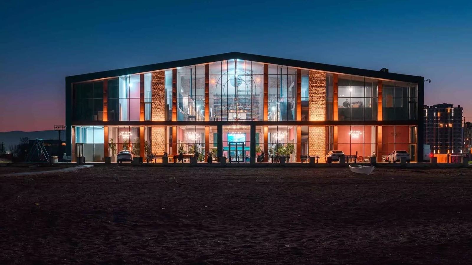 general-main-building