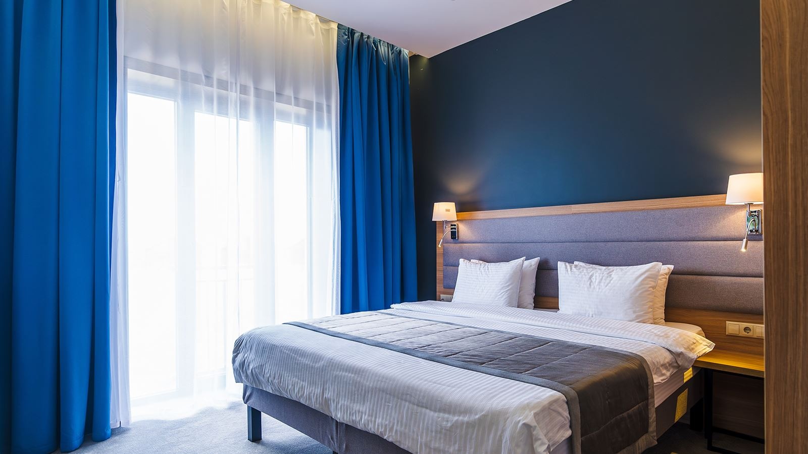 rooms-comfort-double-bed