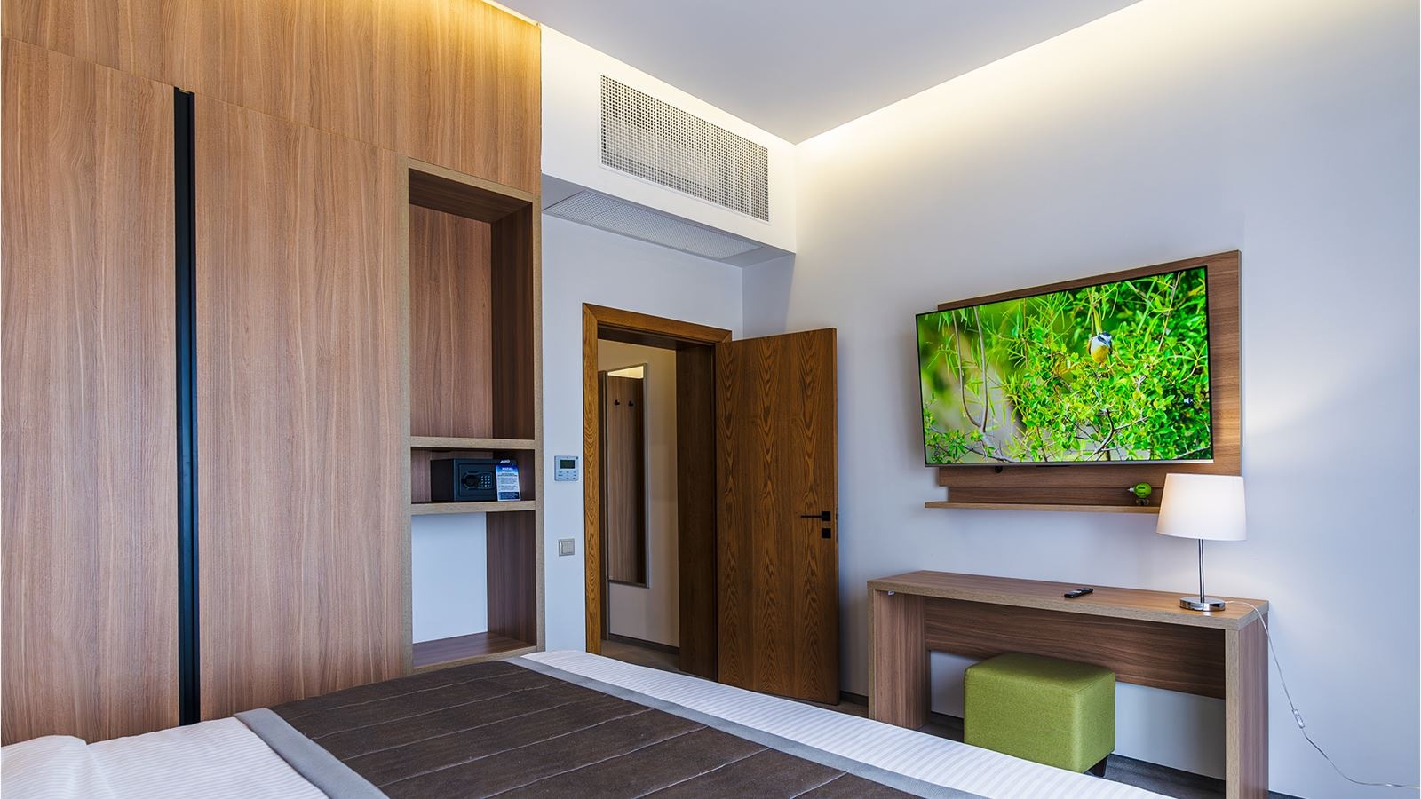 rooms-comfort-double-bed