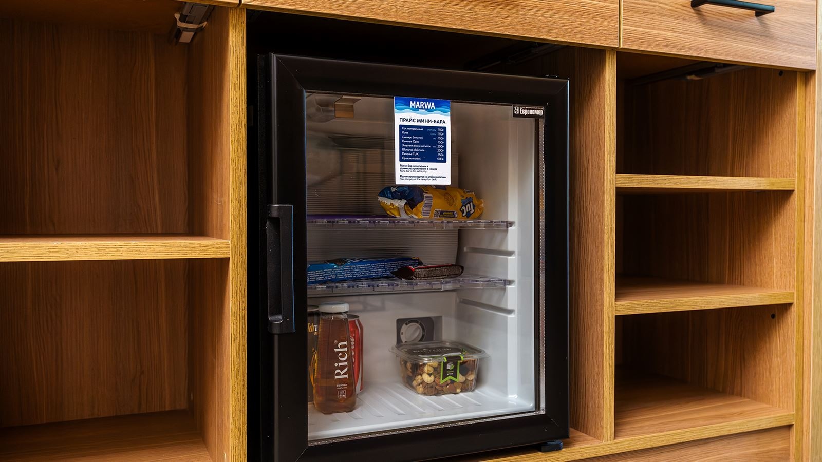 rooms-comfort-double-bed