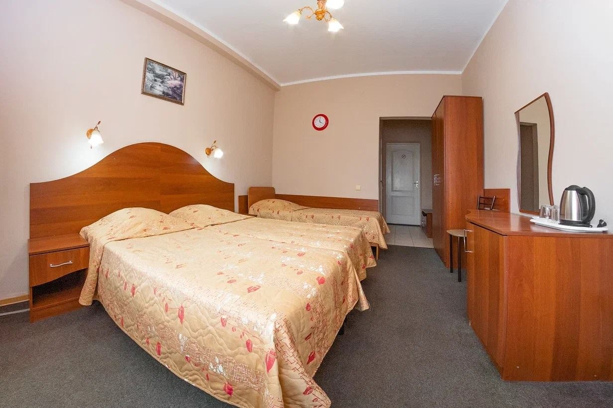 rooms-3bed-standard