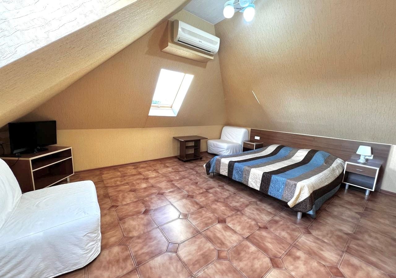 rooms-5-mestnyi-semeinyi