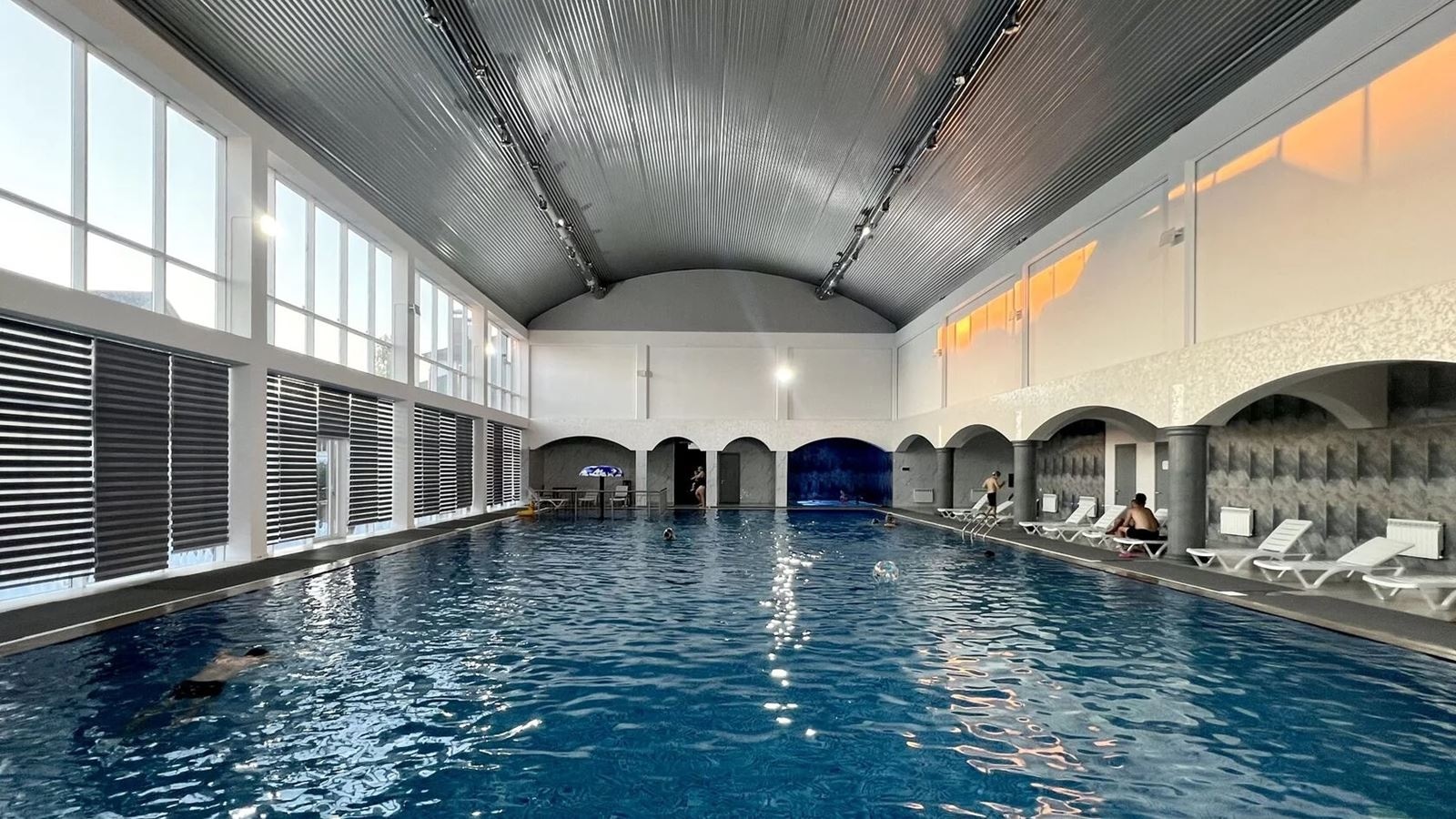pools-indoor-pool