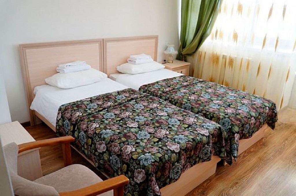 rooms-2bed-comfort